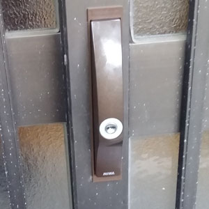 鍵を交換した玄関の引き戸